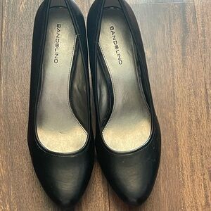 NWOT Bandolino Dress Heels